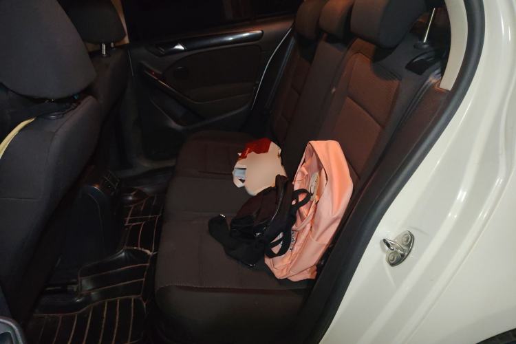 Used Volkswagen Golf 2012 1.6L Automatic Comfort Model Left Rear Seat