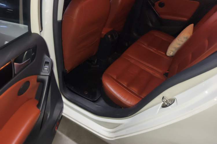 Used Volkswagen Golf 2012 1.4 TSI Automatic Comfort Edition Left Rear Seat