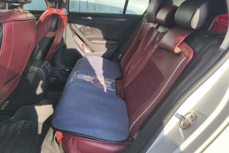 Used Volkswagen Golf 2012 1.4 TSI Automatic Comfort Edition Left Rear Seat