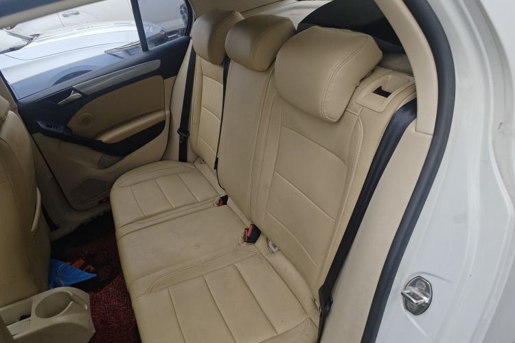 Used Volkswagen Golf 2012 1.6L Automatic Fashion Model Left Rear Seat