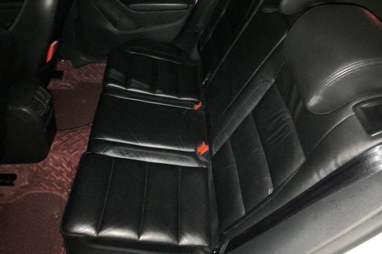 Used Volkswagen Golf 2012 1.4TSI Automatic Luxury Edition Left Rear Seat