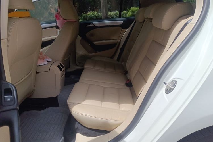 Used Volkswagen Golf 2012 1.4TSI Automatic Luxury Edition Left Rear Seat