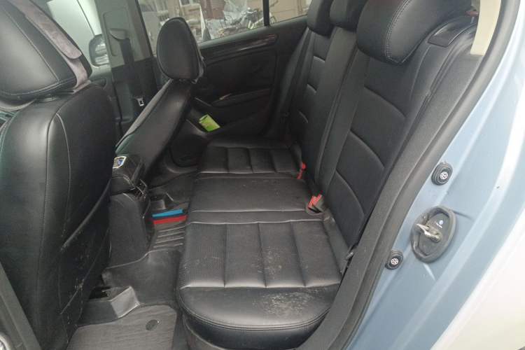 Used Volkswagen Golf 2012 1.4 TSI Automatic Comfort Edition Left Rear Seat