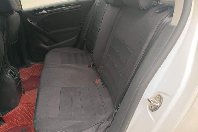 Used Volkswagen Golf 2012 1.4 TSI Automatic Comfort Edition Left Rear Seat