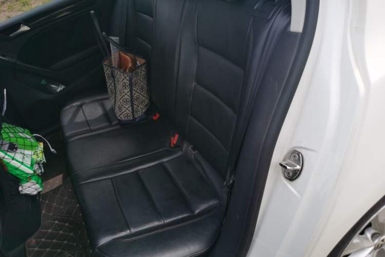 Used Volkswagen Golf 2012 1.4 TSI Automatic Comfort Edition Left Rear Seat