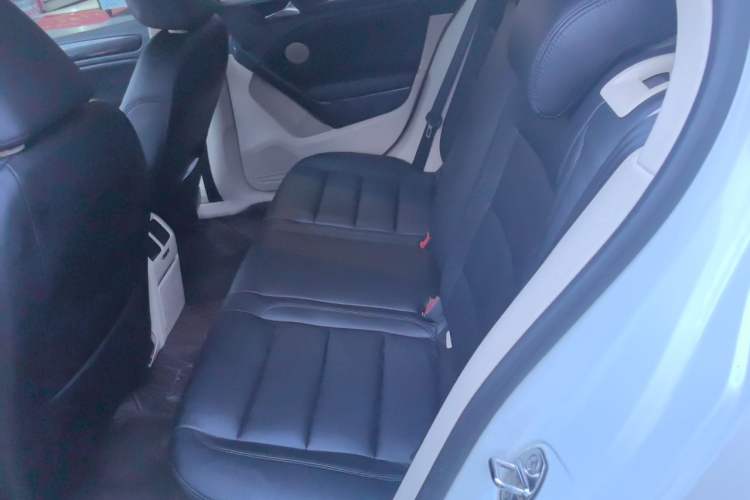 Used Volkswagen Golf 2012 1.4 TSI Automatic Comfort Edition Left Rear Seat