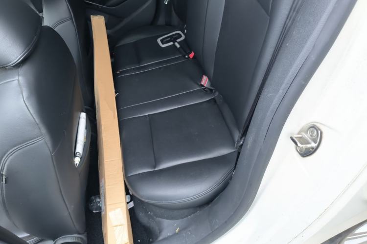 Used Volkswagen Golf 2012 1.6L Automatic Fashion Model Left Rear Seat