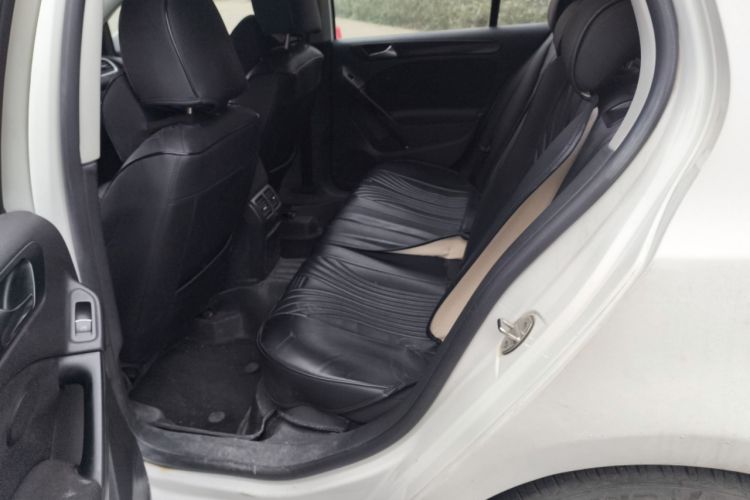 Used Volkswagen Golf 2012 1.6L Automatic Comfort Model Left Rear Seat