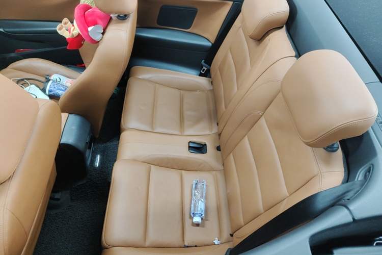 Used Volkswagen Golf 2012 1.4TSI Comfort Convertible Edition Left Rear Seat