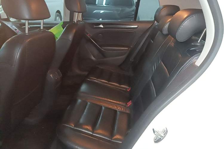 Used Volkswagen Golf 2012 1.4 TSI Automatic Comfort Edition Left Rear Seat