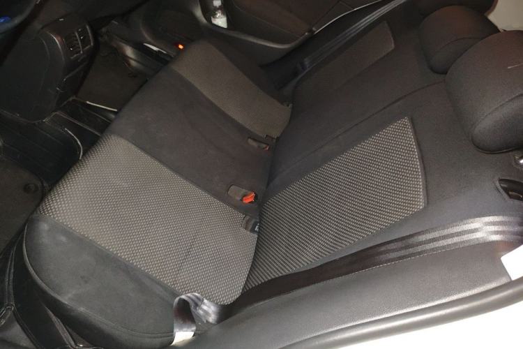 Used Volkswagen Golf 2012 1.4 TSI Automatic Comfort Edition Left Rear Seat