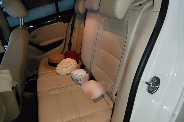 Used Volkswagen Golf 2012 1.4 TSI Automatic Comfort Edition Left Rear Seat