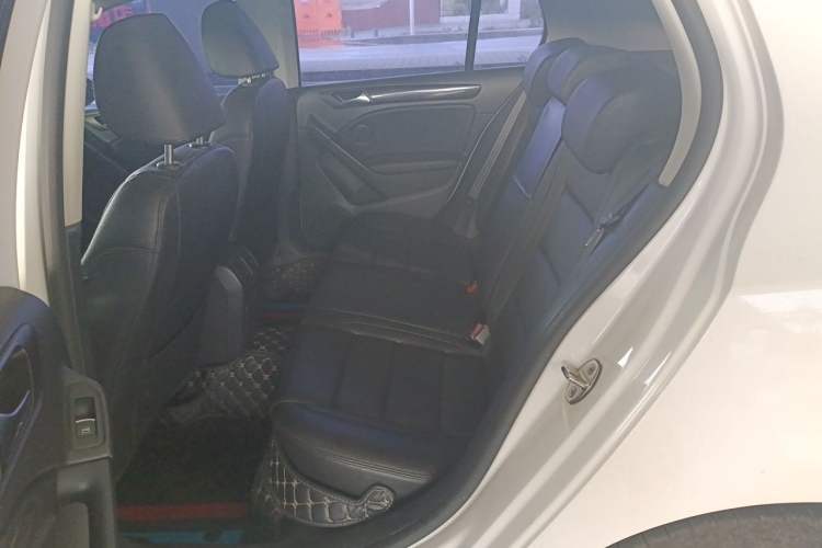 Used Volkswagen Golf 2012 1.6L Automatic Comfort Model Left Rear Seat