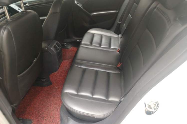 Used Volkswagen Golf 2012 1.6L Automatic Comfort Model Left Rear Seat