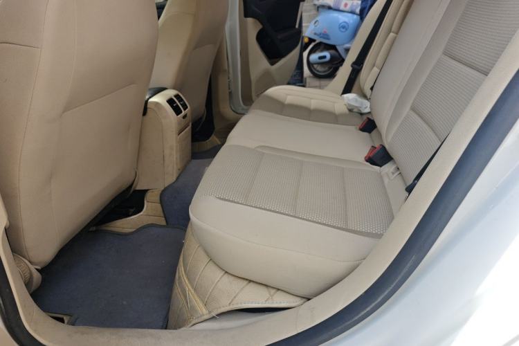Used Volkswagen Golf 2012 1.6 Manual Comfort Edition Left Rear Seat