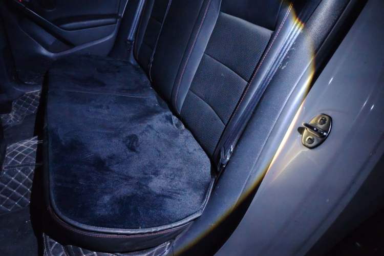 Used Volkswagen Golf 2012 1.4 TSI Automatic Comfort Edition Left Rear Seat