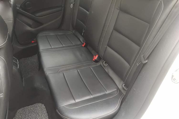 Used Volkswagen Golf 2012 1.4 TSI Automatic Comfort Edition Left Rear Seat