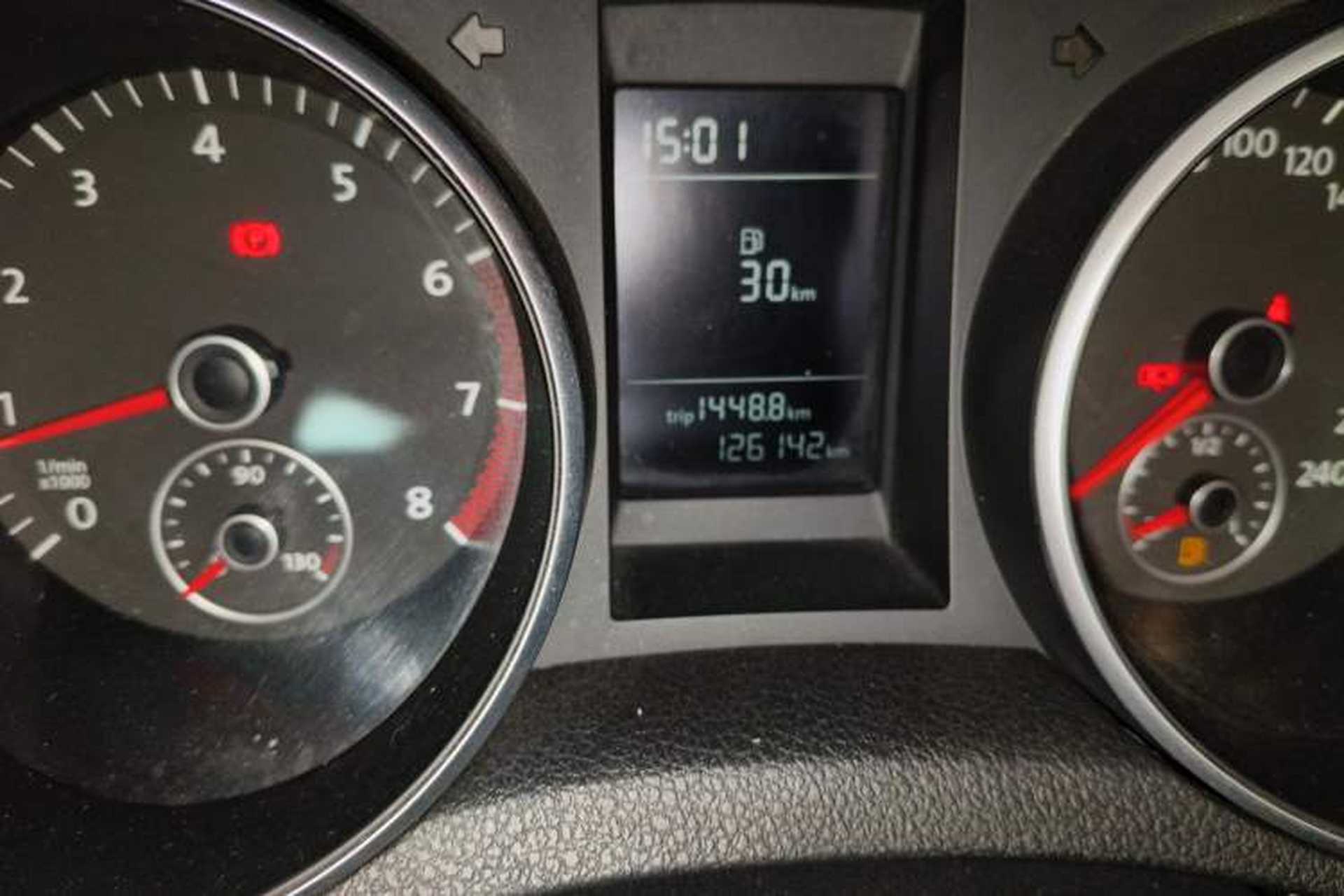 Used Volkswagen Golf 2012 1.4 TSI Manual Comfort Edition Odometer Close Up