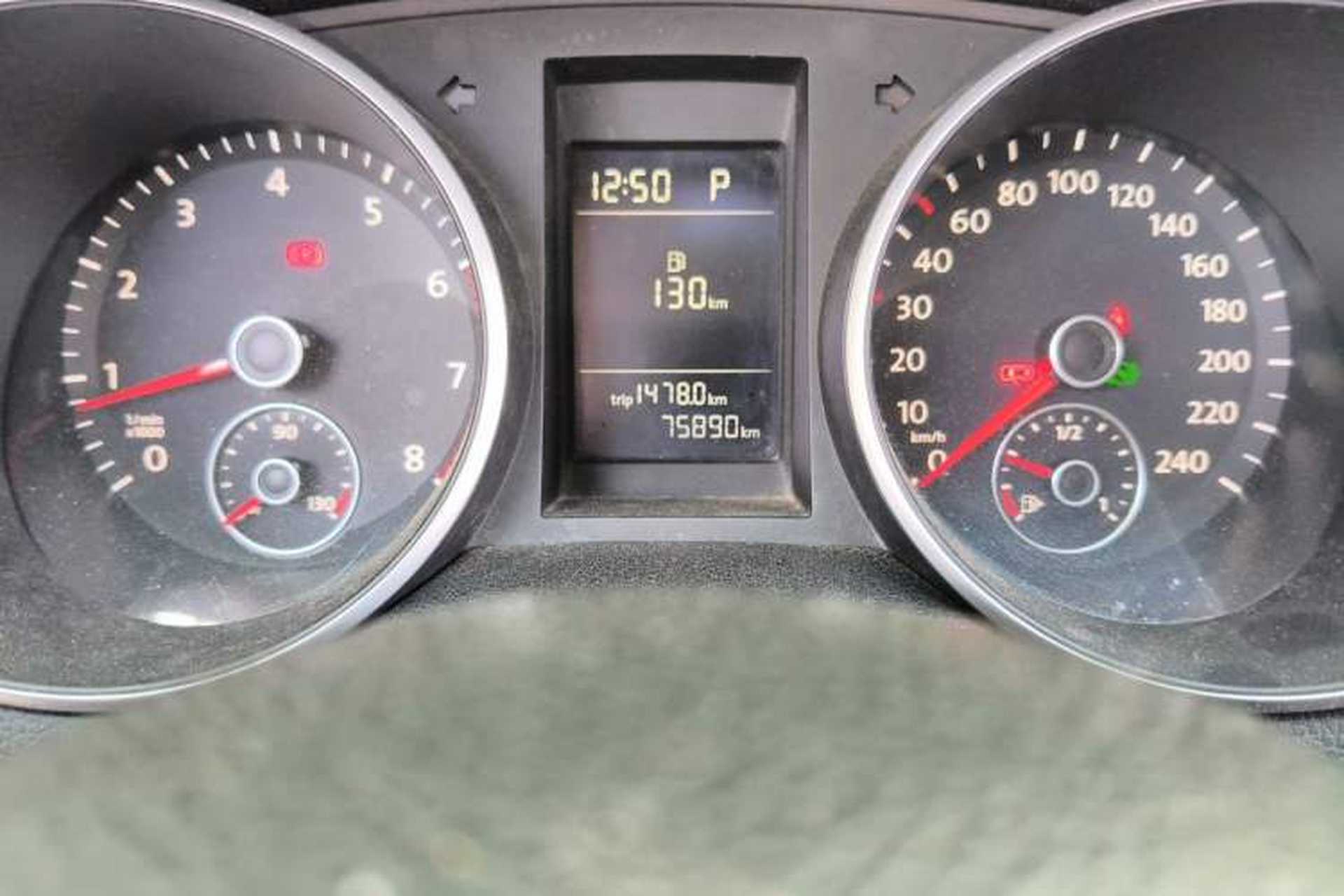Used Volkswagen Golf 2012 1.4 TSI Automatic Comfort Edition Odometer Close Up