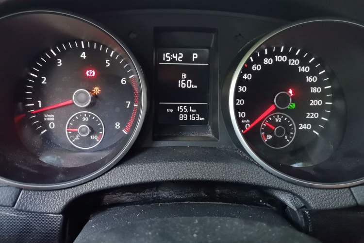 Used Volkswagen Golf 2012 1.4 TSI Automatic Comfort Edition Odometer Close Up