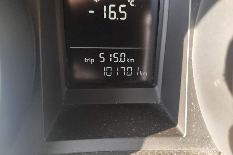 Used Volkswagen Golf 2012 1.4 TSI Automatic Comfort Edition Odometer Close Up