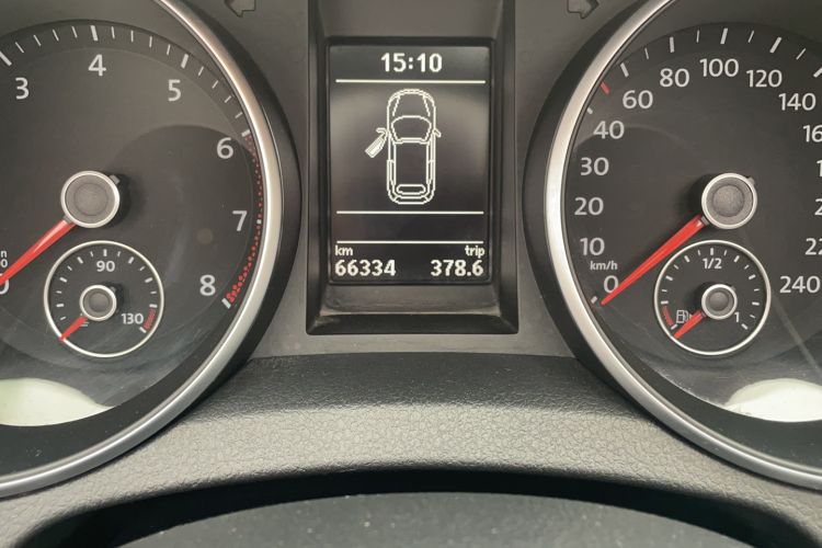Used Volkswagen Golf 2012 1.4TSI Luxury Convertible Edition Odometer Close Up