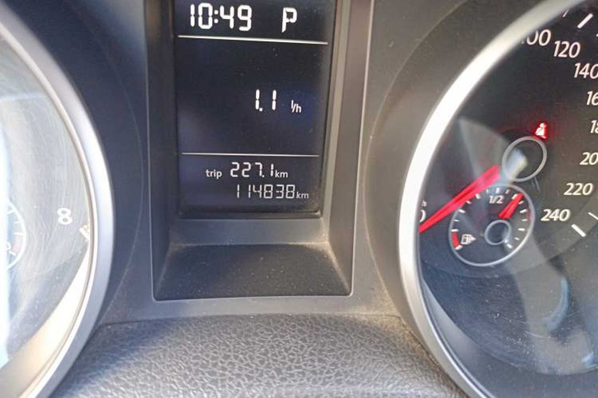 Used Volkswagen Golf 2012 1.6L Automatic Comfort Model Odometer Close Up