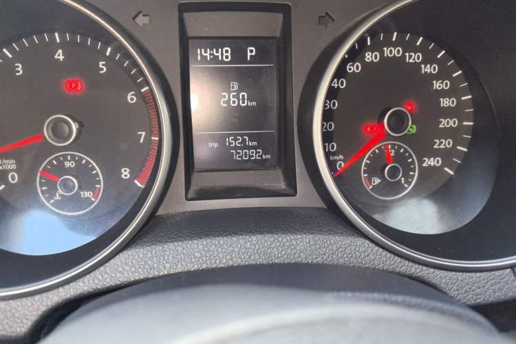 Used Volkswagen Golf 2012 1.4 TSI Automatic Comfort Edition Odometer Close Up