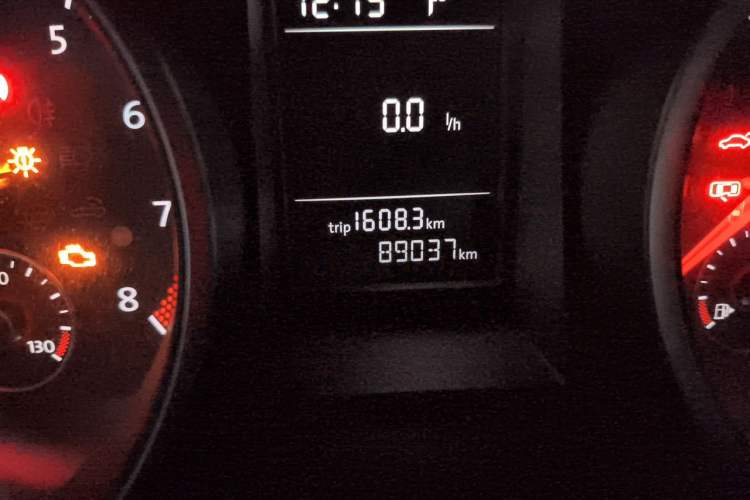 Used Volkswagen Golf 2012 1.6L Automatic Comfort Model Odometer Close Up