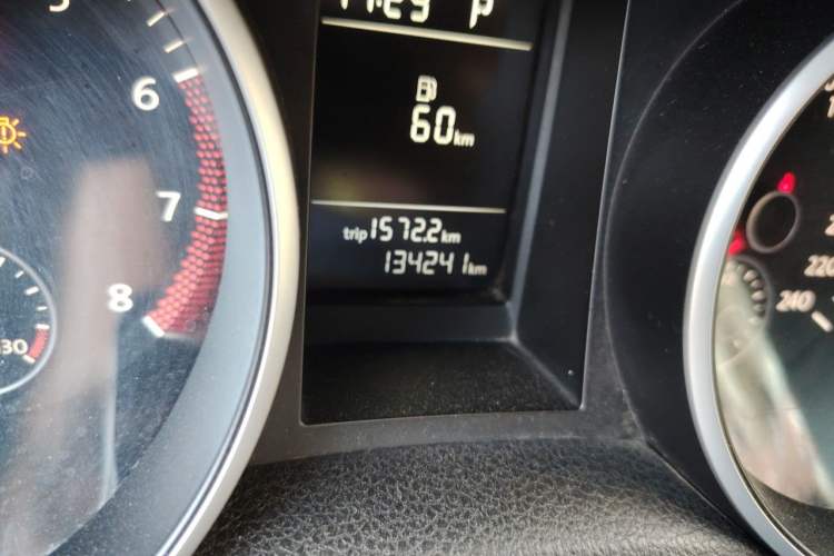 Used Volkswagen Golf 2012 1.6L Automatic Comfort Model Odometer Close Up