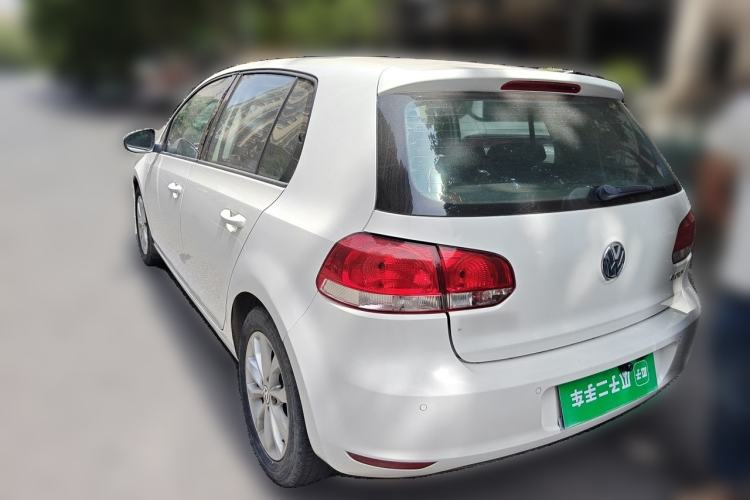 Used Volkswagen Golf 2012 1.6L Automatic Comfort Model Rear Left 45 Deg