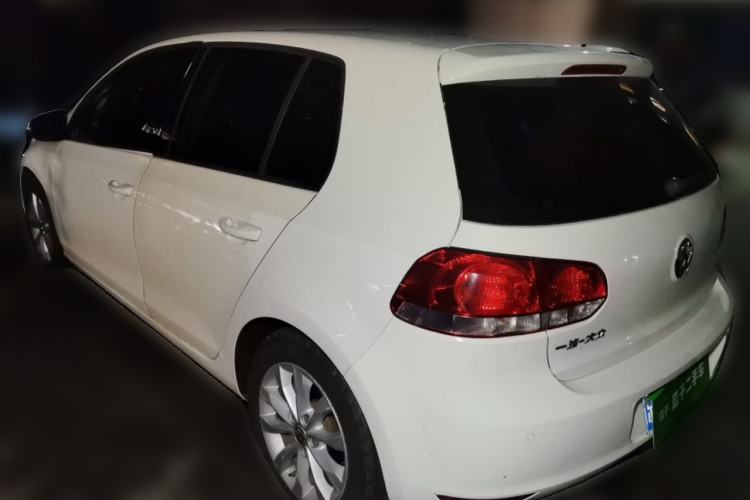 Used Volkswagen Golf 2012 1.6L Automatic Comfort Model Rear Left 45 Deg