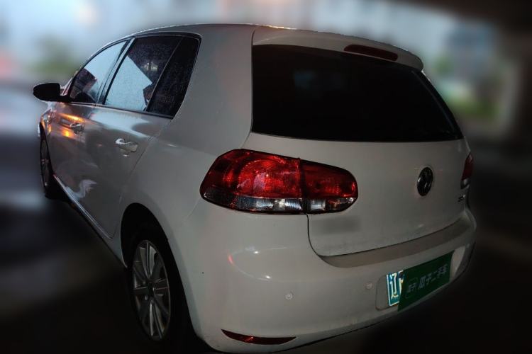 Used Volkswagen Golf 2012 1.6L Automatic Fashion Model Rear Left 45 Deg