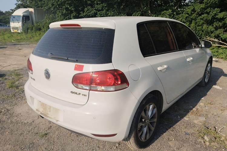 Used Volkswagen Golf 2012 1.6L Automatic Comfort Model Rear Right 45 Deg