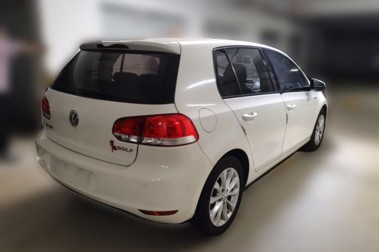 Used Volkswagen Golf 2012 1.6L Automatic Comfort Model Rear Right 45 Deg