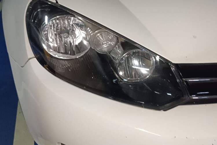 Used Volkswagen Golf 2012 1.4 TSI Automatic Comfort Edition Right Front Headlight