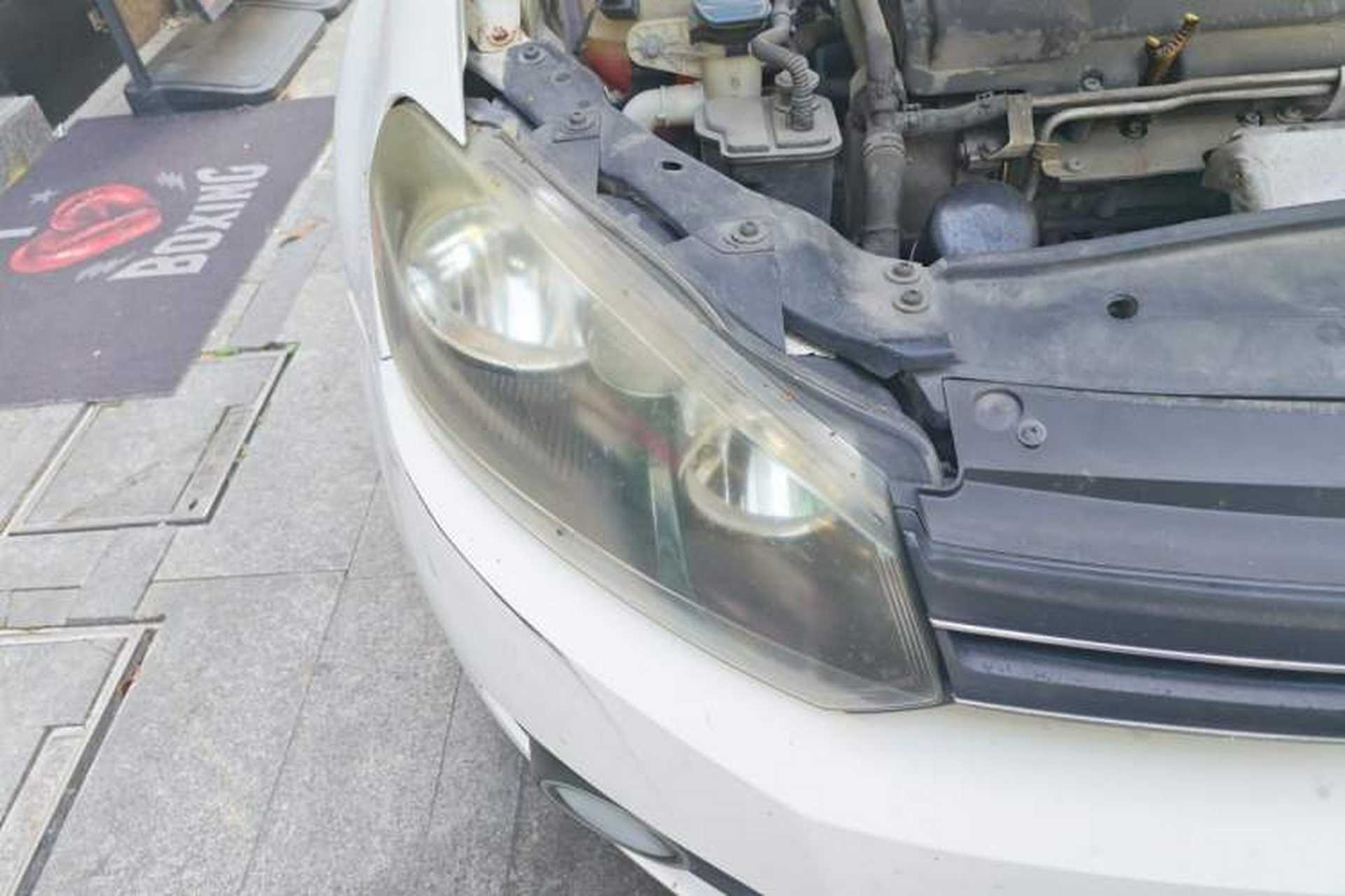 Used Volkswagen Golf 2012 1.4 TSI Automatic Comfort Edition Right Front Headlight