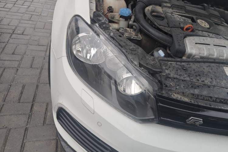 Used Volkswagen Golf 2012 1.4TSI Comfort Convertible Edition Right Front Headlight