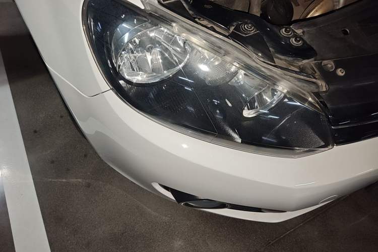 Used Volkswagen Golf 2012 1.4 TSI Automatic Comfort Edition Right Front Headlight