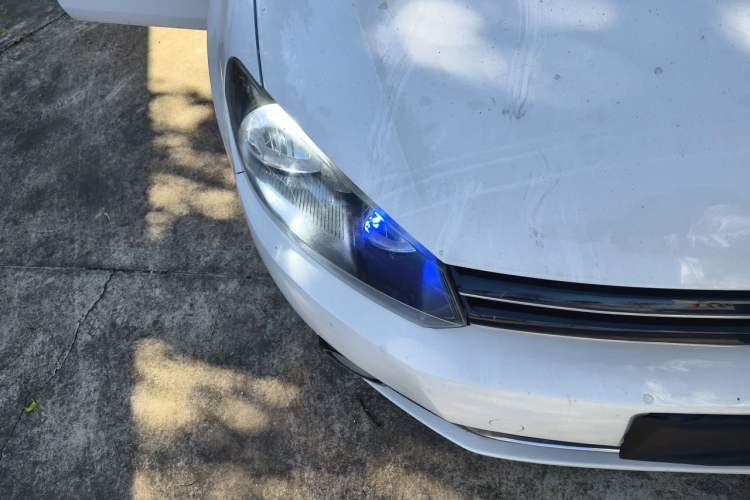 Used Volkswagen Golf 2012 1.4 TSI Automatic Comfort Edition Right Front Headlight