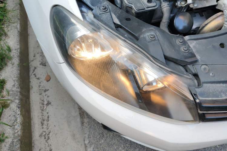 Used Volkswagen Golf 2012 1.4 TSI Automatic Comfort Edition Right Front Headlight