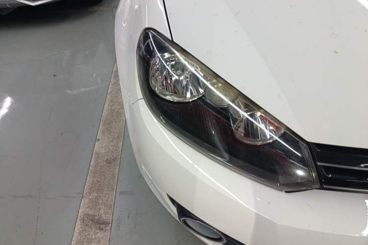 Used Volkswagen Golf 2012 1.4 TSI Automatic Comfort Edition Right Front Headlight