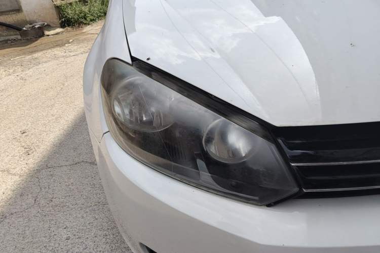 Used Volkswagen Golf 2012 1.6 Manual Comfort Edition Right Front Headlight