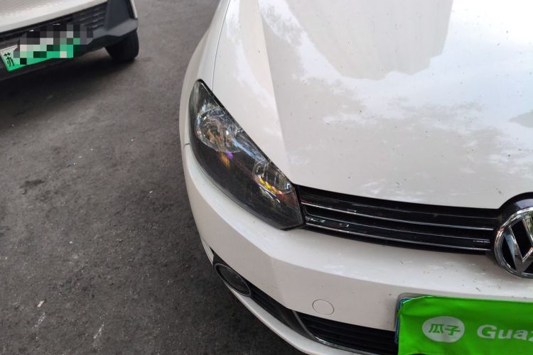 Used Volkswagen Golf 2012 1.6L Automatic Comfort Model Right Front Headlight