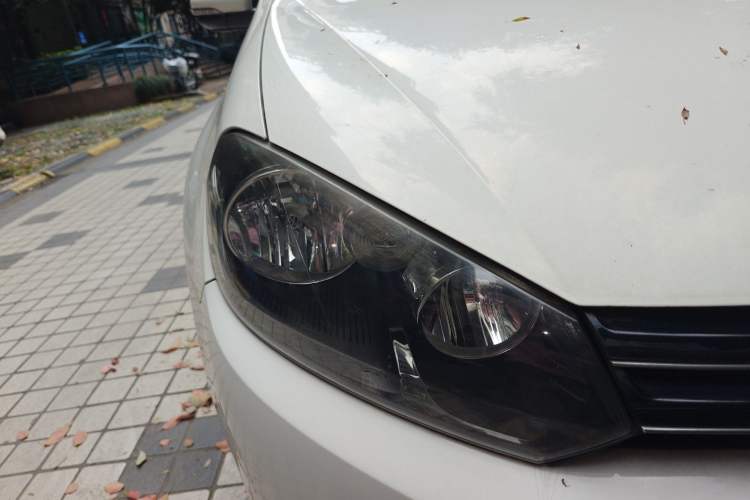 Used Volkswagen Golf 2012 1.4 TSI Automatic Comfort Edition Right Front Headlight