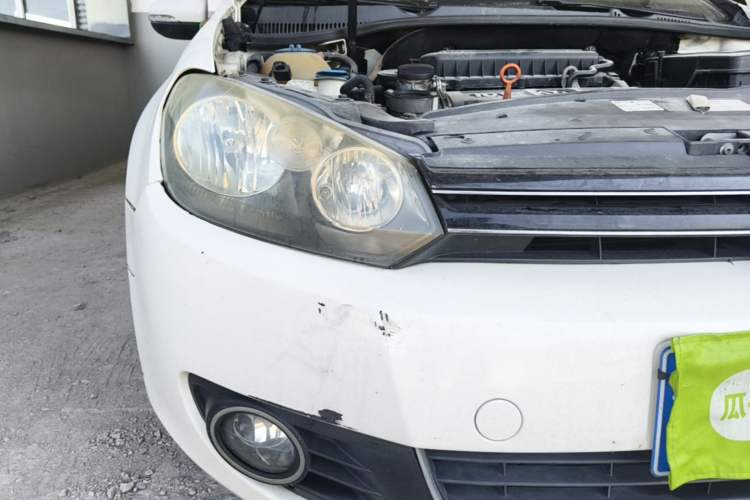 Used Volkswagen Golf 2012 1.6L Automatic Comfort Model Right Front Headlight