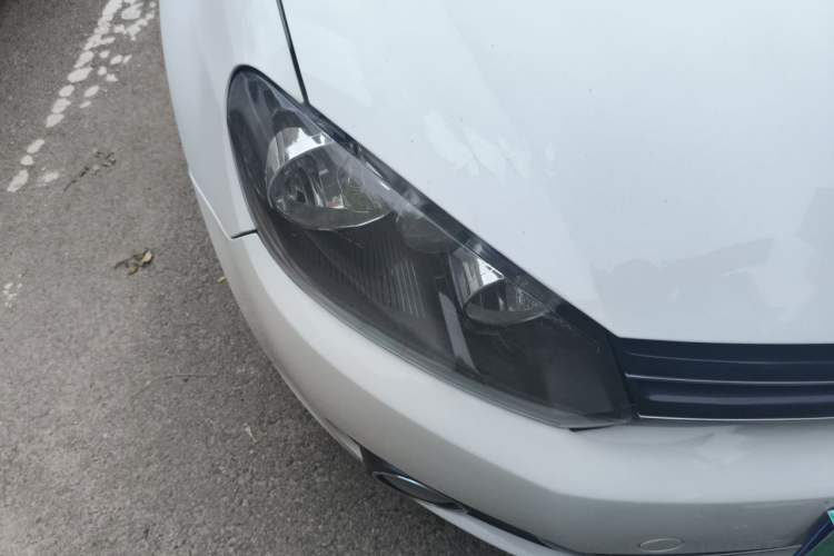 Used Volkswagen Golf 2012 1.6 Manual Fashion Edition Right Front Headlight