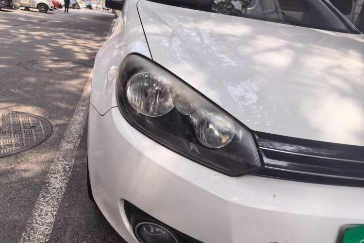 Used Volkswagen Golf 2012 1.4 TSI Manual Comfort Edition Right Front Headlight