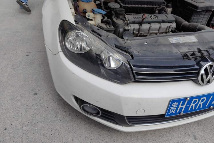Used Volkswagen Golf 2012 1.6 Manual Comfort Edition Right Front Headlight