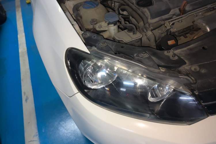 Used Volkswagen Golf 2012 1.4 TSI Automatic Comfort Edition Right Front Headlight